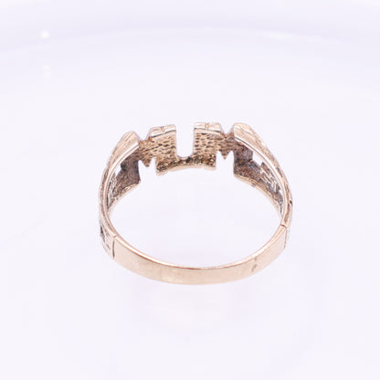 Second-Hand 9ct Gold MUM Ring with Curb Link Shoulders