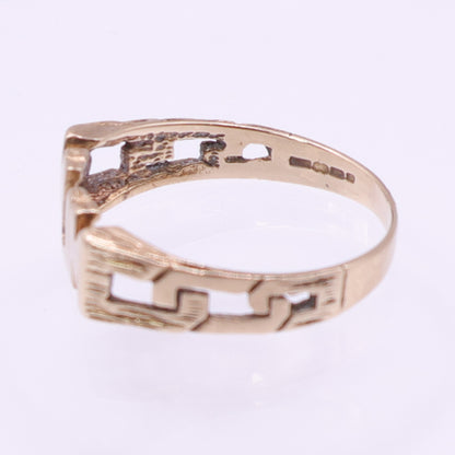 Second-Hand 9ct Gold MUM Ring with Curb Link Shoulders