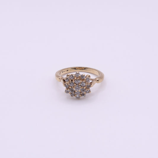 Second-Hand 9ct Yellow Gold Cluster Ring with Cubic Zirconia