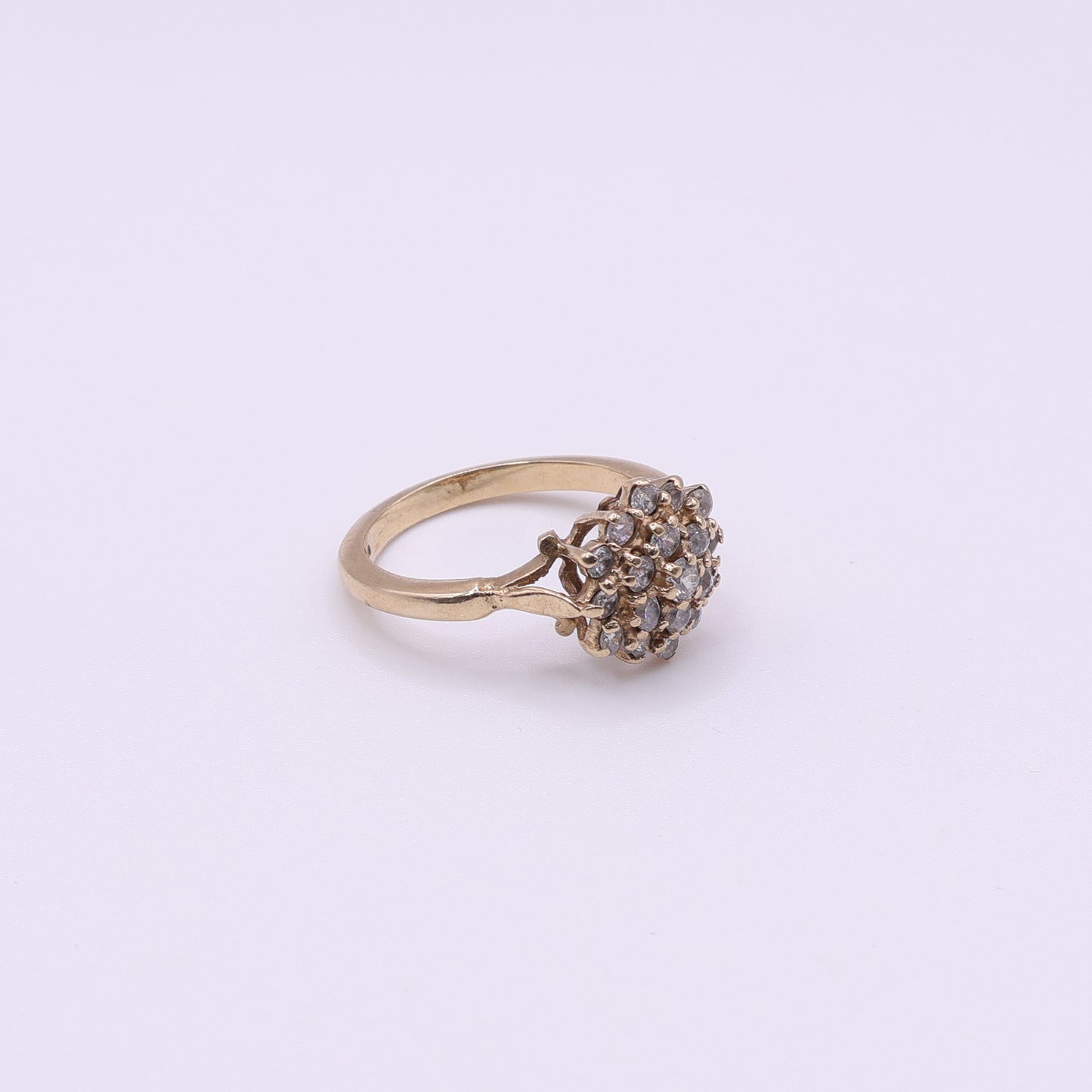 Second-Hand 9ct Yellow Gold Cluster Ring with Cubic Zirconia