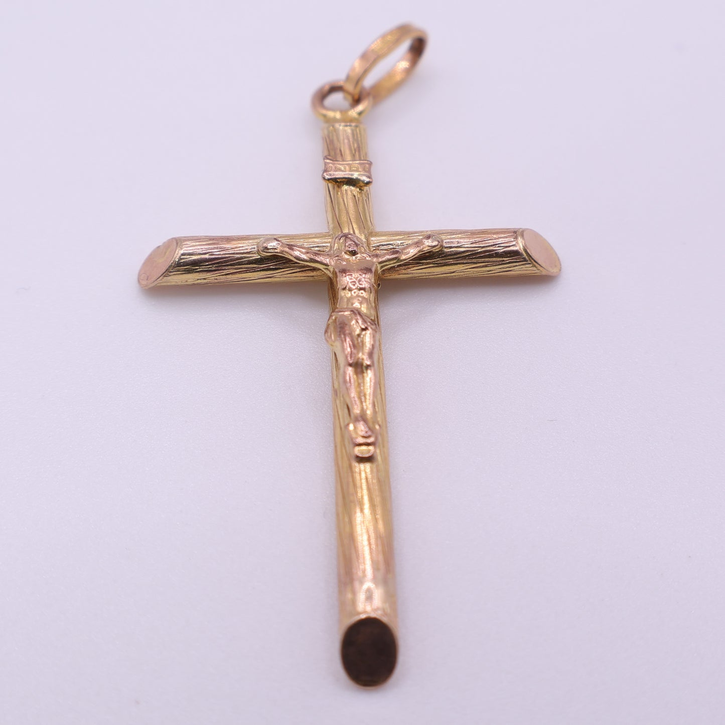 Second-Hand 9ct Yellow Gold Textured Crucifix Pendant