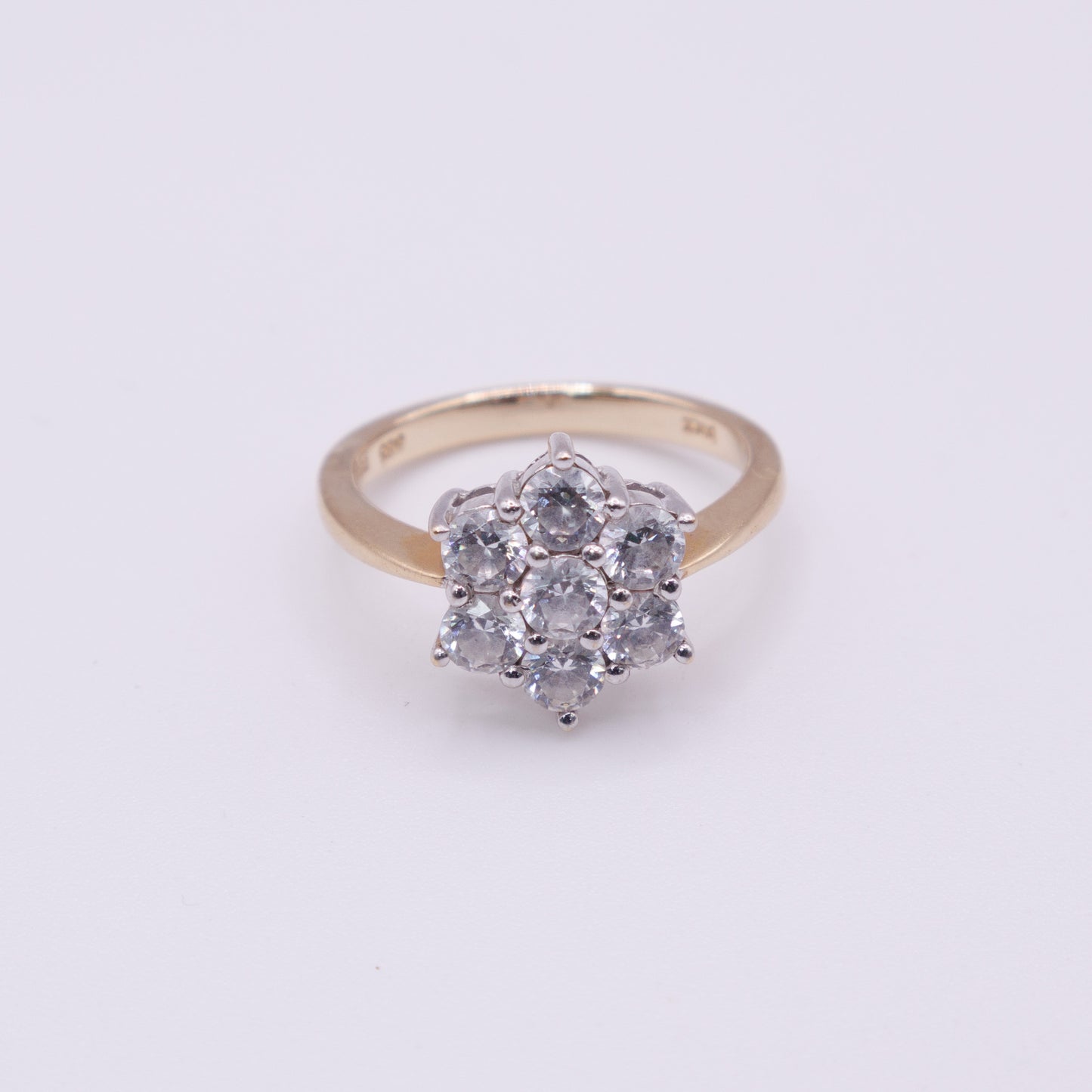 Second-Hand 14ct Yellow Gold CZ Cluster Ring