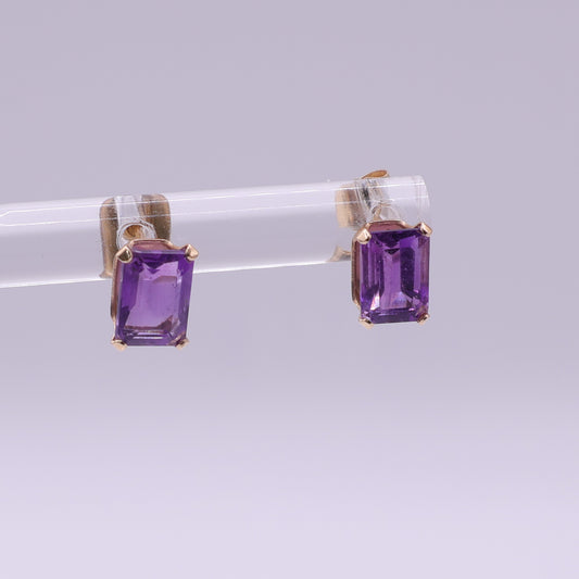 Second-Hand 14ct Yellow Gold Purple CZ Stud Earrings