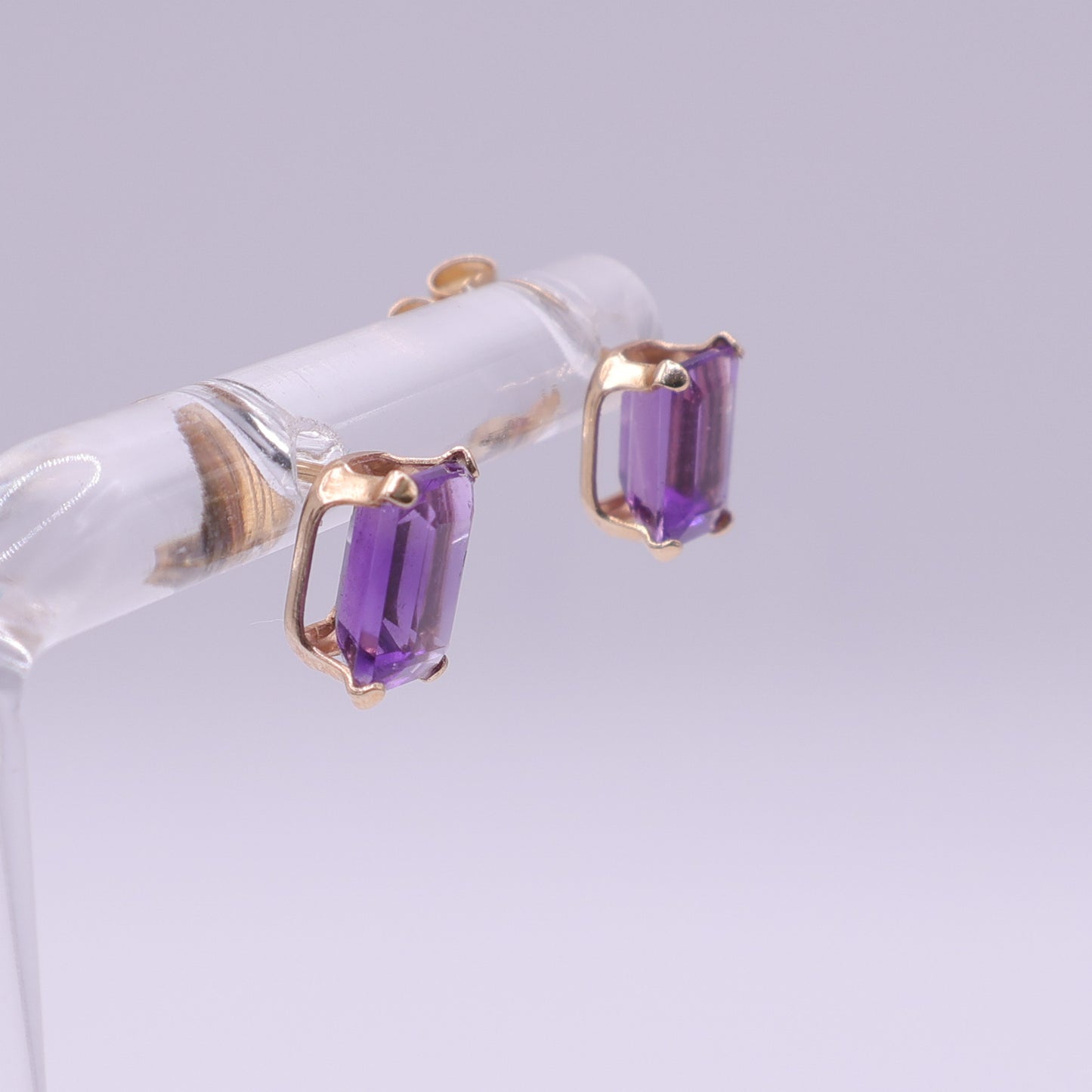 Second-Hand 14ct Yellow Gold Purple CZ Stud Earrings