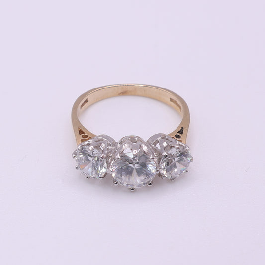 Second-Hand 14ct Yellow Gold CZ Three Stone Ring