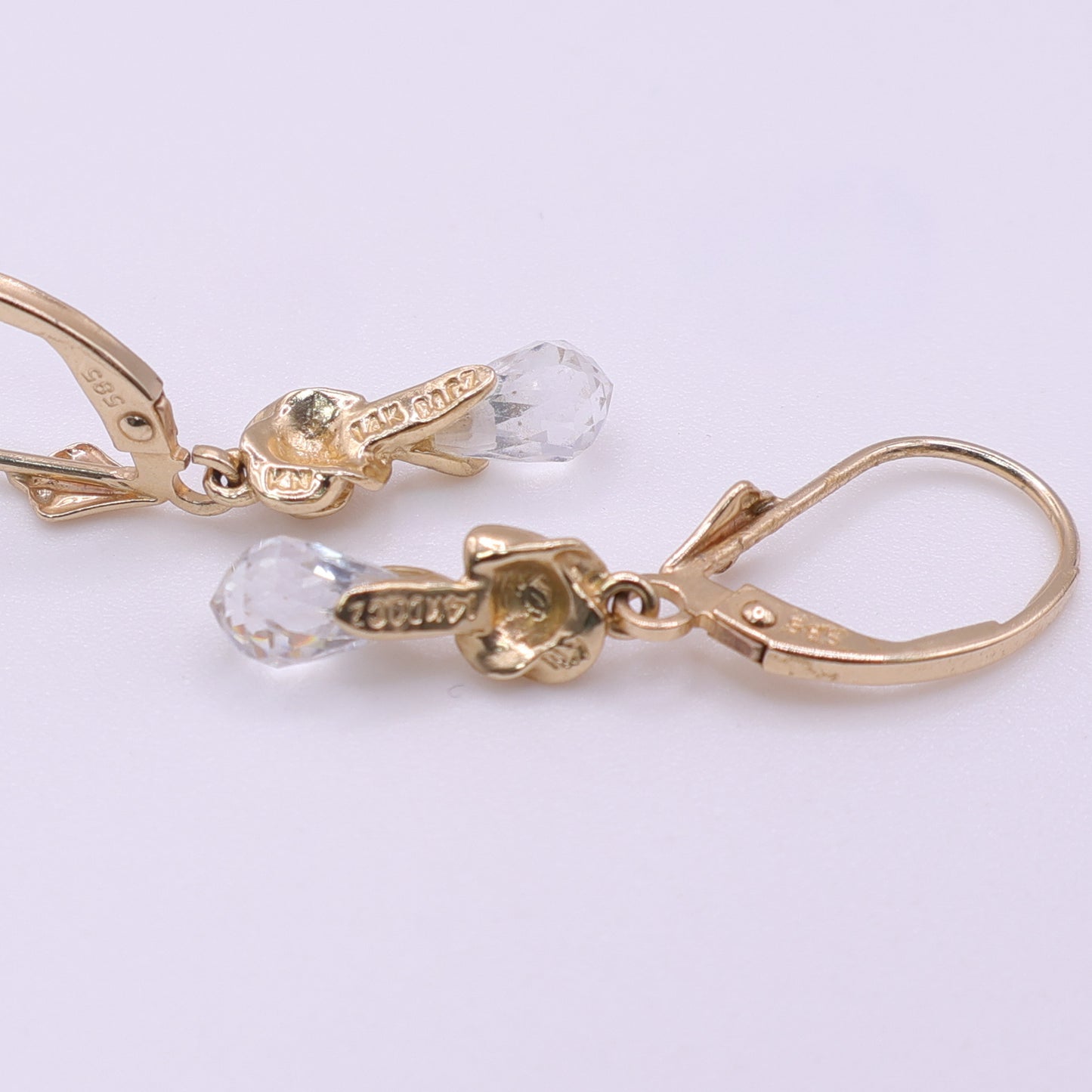 Second-Hand 14ct Yellow Gold CZ Briolette Drop Earrings