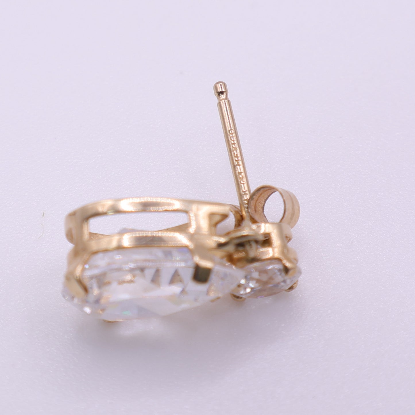 Second-Hand 14ct Yellow Gold Pear Cut CZ Drop Earrings