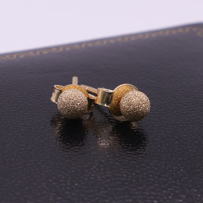 18ct Yellow Gold Textured Ball Stud Earrings