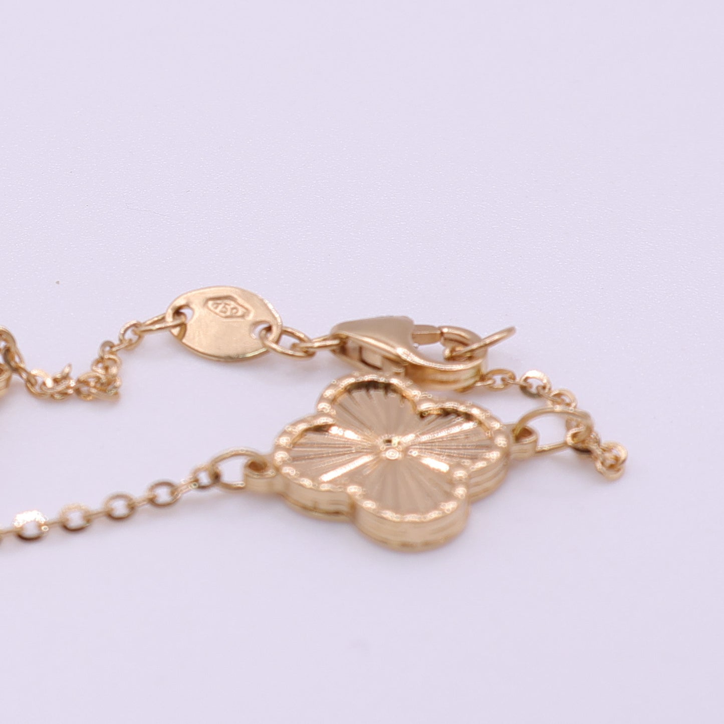 Second Hand 18ct Yellow Gold Clover Station Bracelet