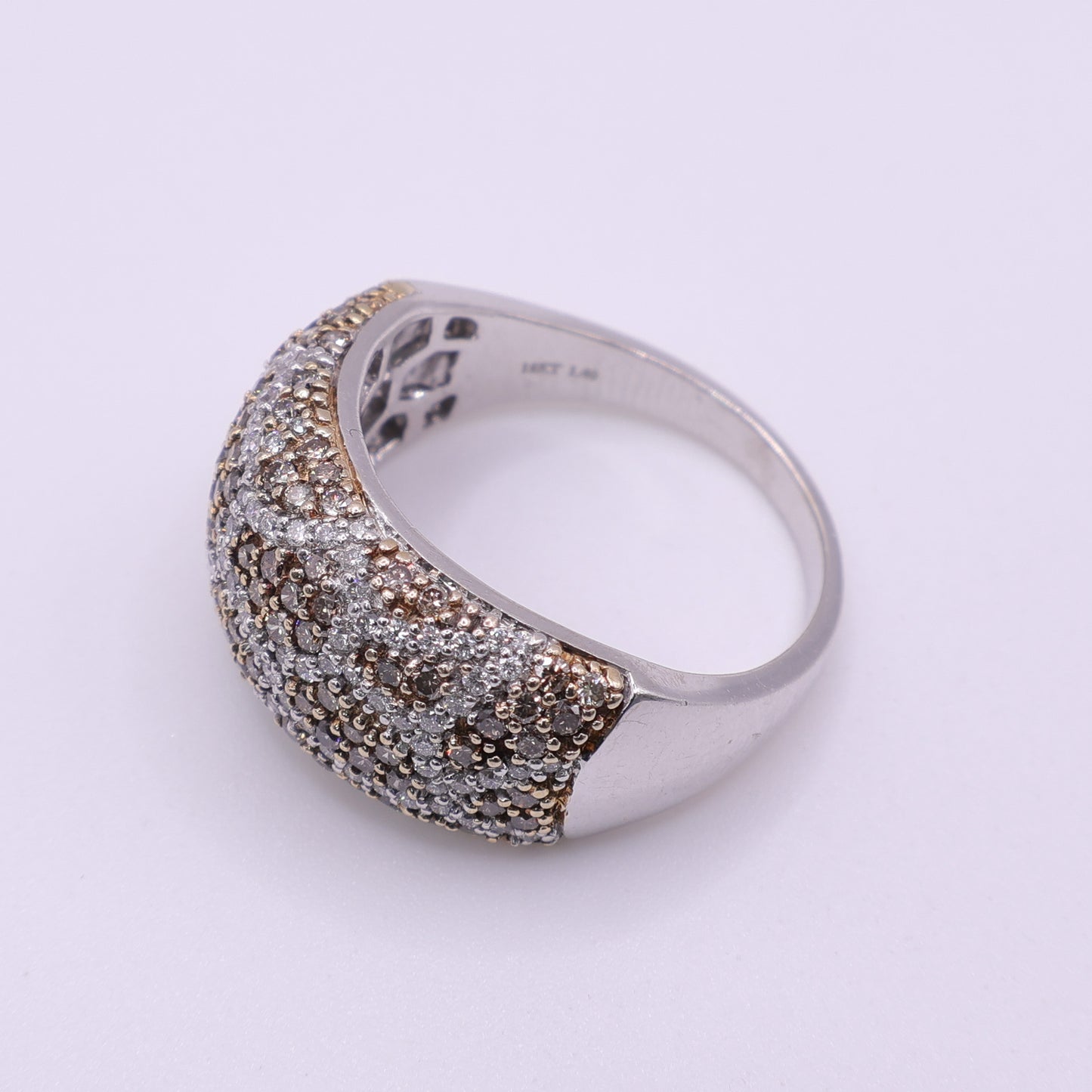 Second Hand 18K White Gold Diamond Pavé Band Ring