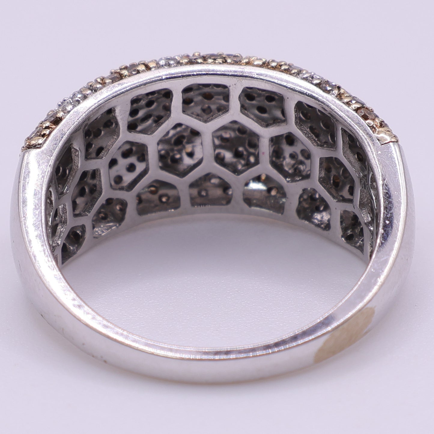 Second Hand 18K White Gold Diamond Pavé Band Ring