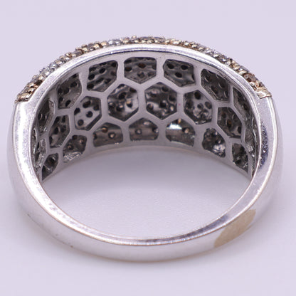 Second Hand 18K White Gold Diamond Pavé Band Ring