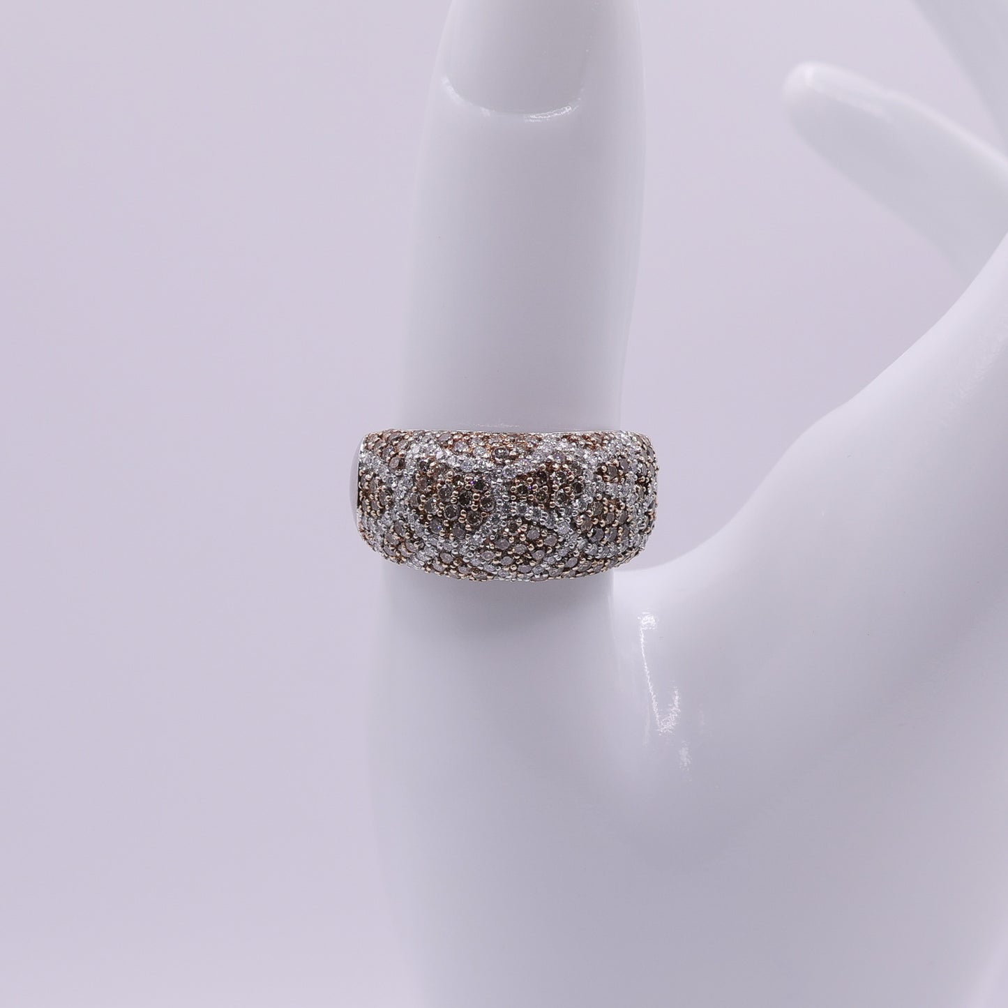 Second Hand 18K White Gold Diamond Pavé Band Ring