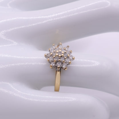 Second Hand 18ct Yellow Gold Diamond Cluster Ring