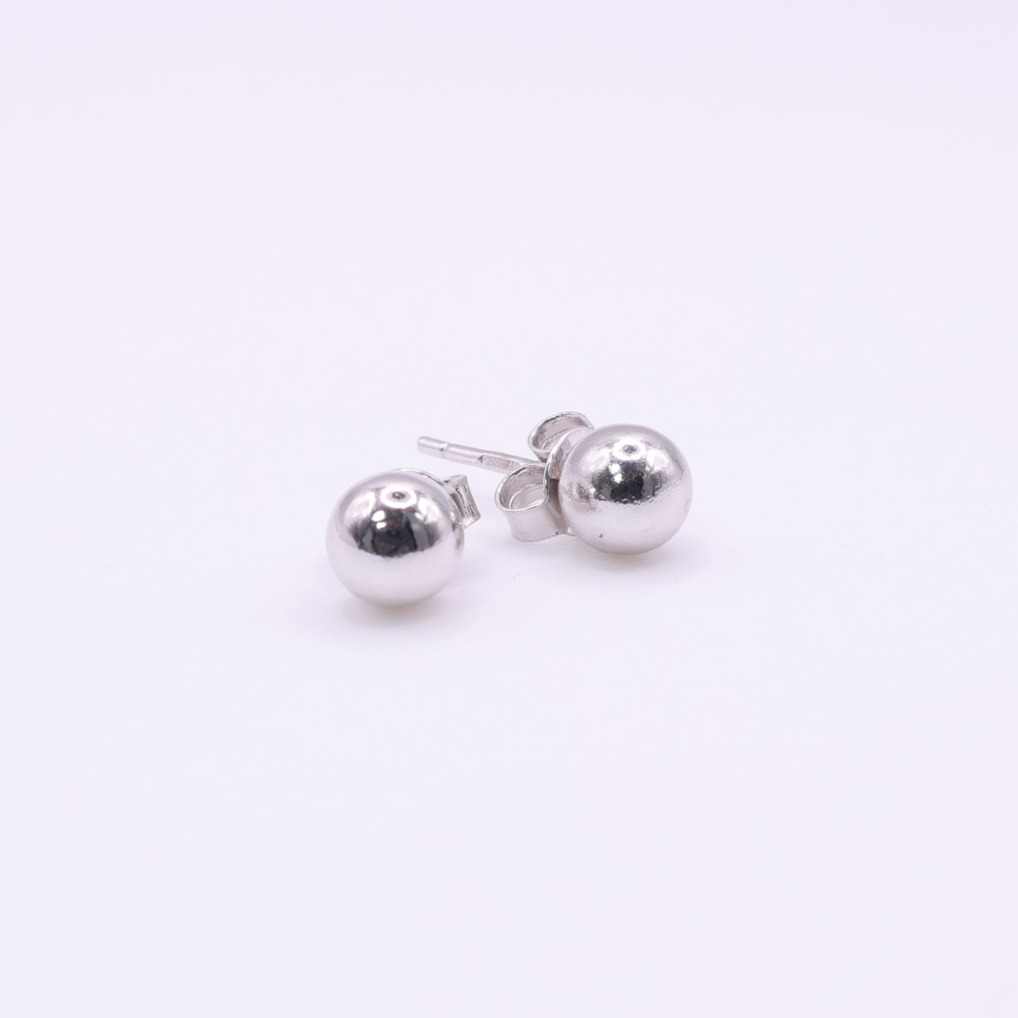 Second Hand 18ct White Gold Ball Stud Earrings