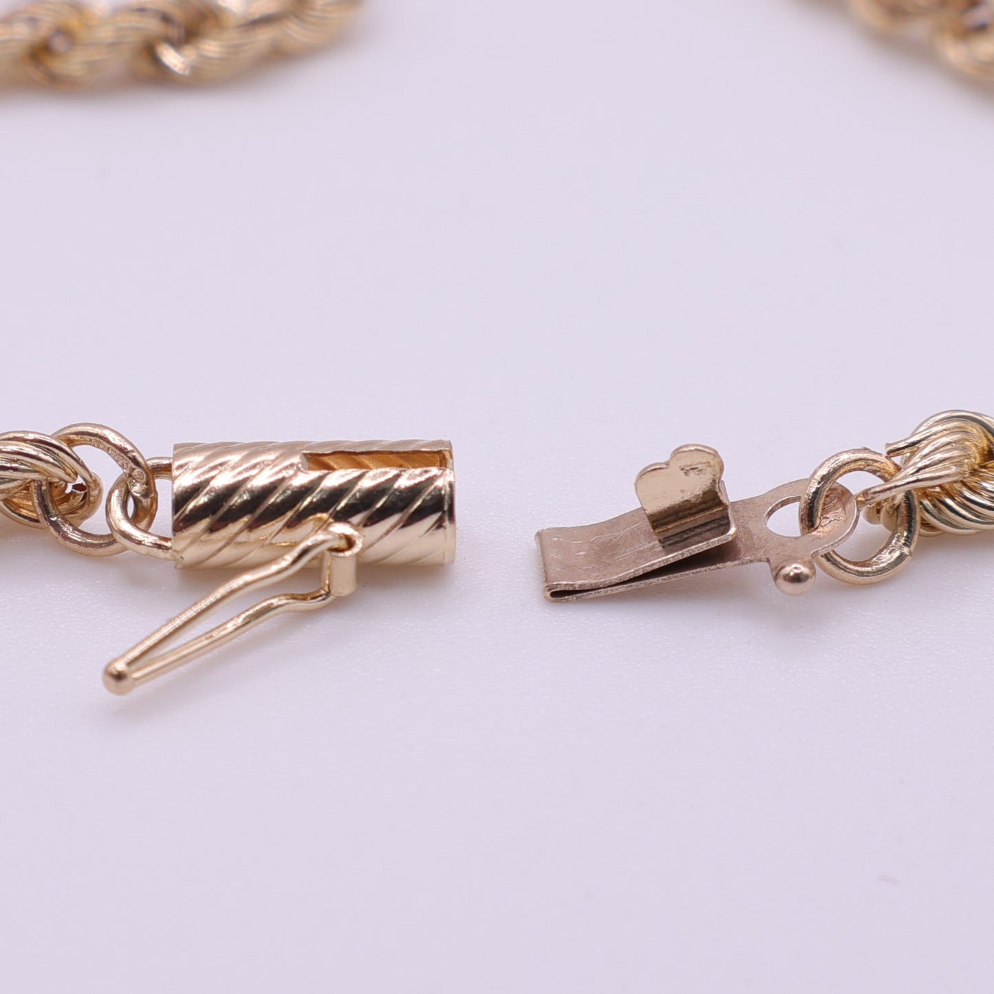 Second Hand 9ct Yellow Gold Rope Chain Necklace – 18 Inch