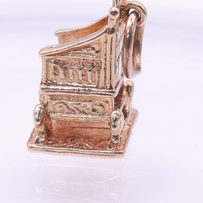 Second Hand 9ct Gold Throne Chair Charm