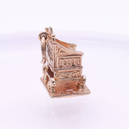 Second Hand 9ct Gold Throne Chair Charm