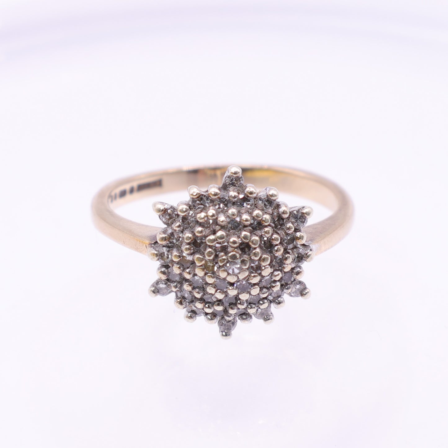 9ct Gold Starburst Diamond Cluster Ring