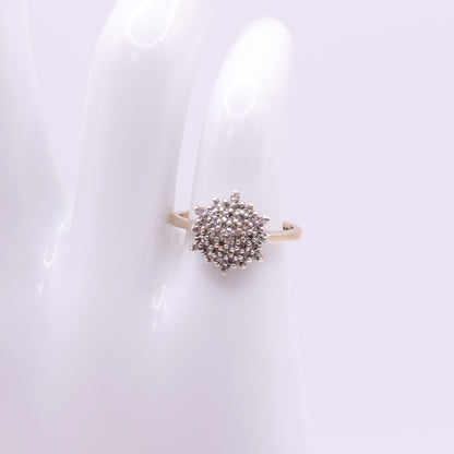 9ct Gold Starburst Diamond Cluster Ring