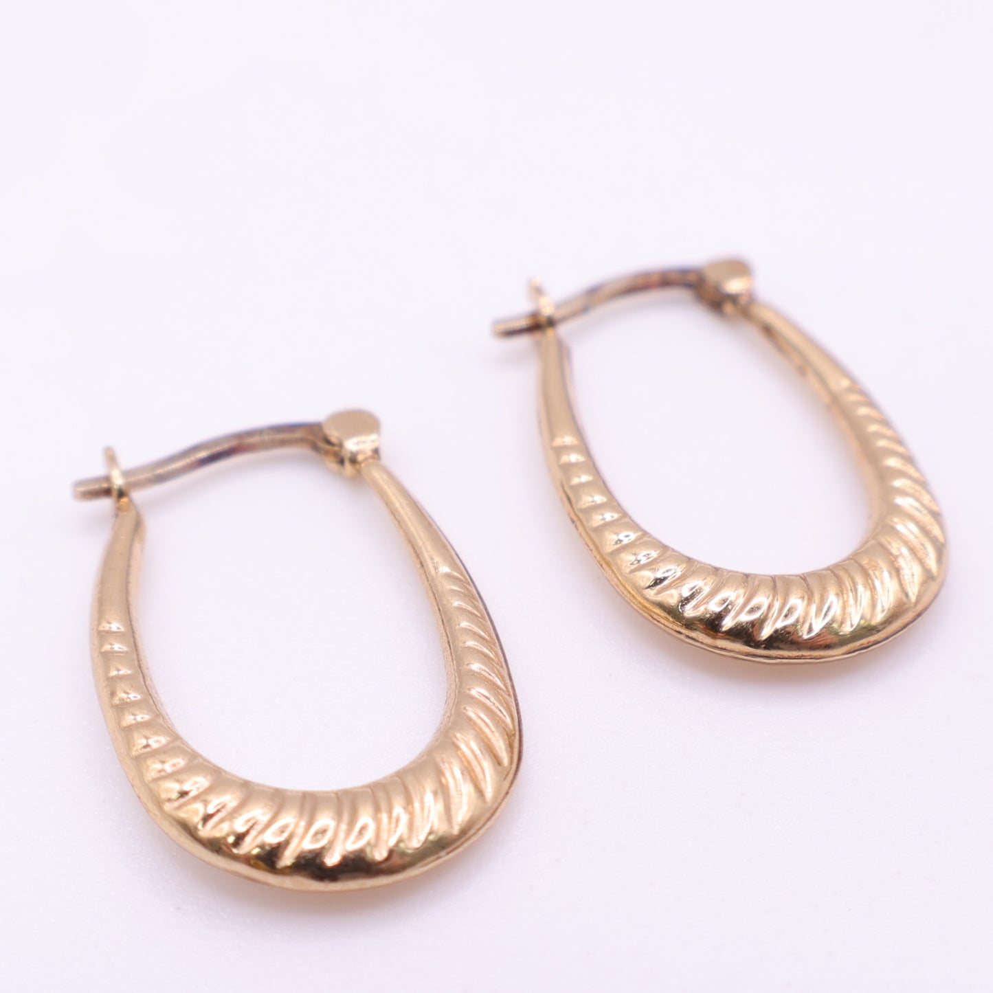 Second-Hand 9ct Gold Engraved Oval Hoop Earrings