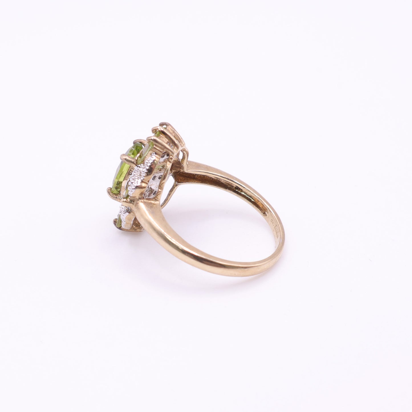 Second-Hand 9ct Gold Peridot and Diamond Cluster Ring