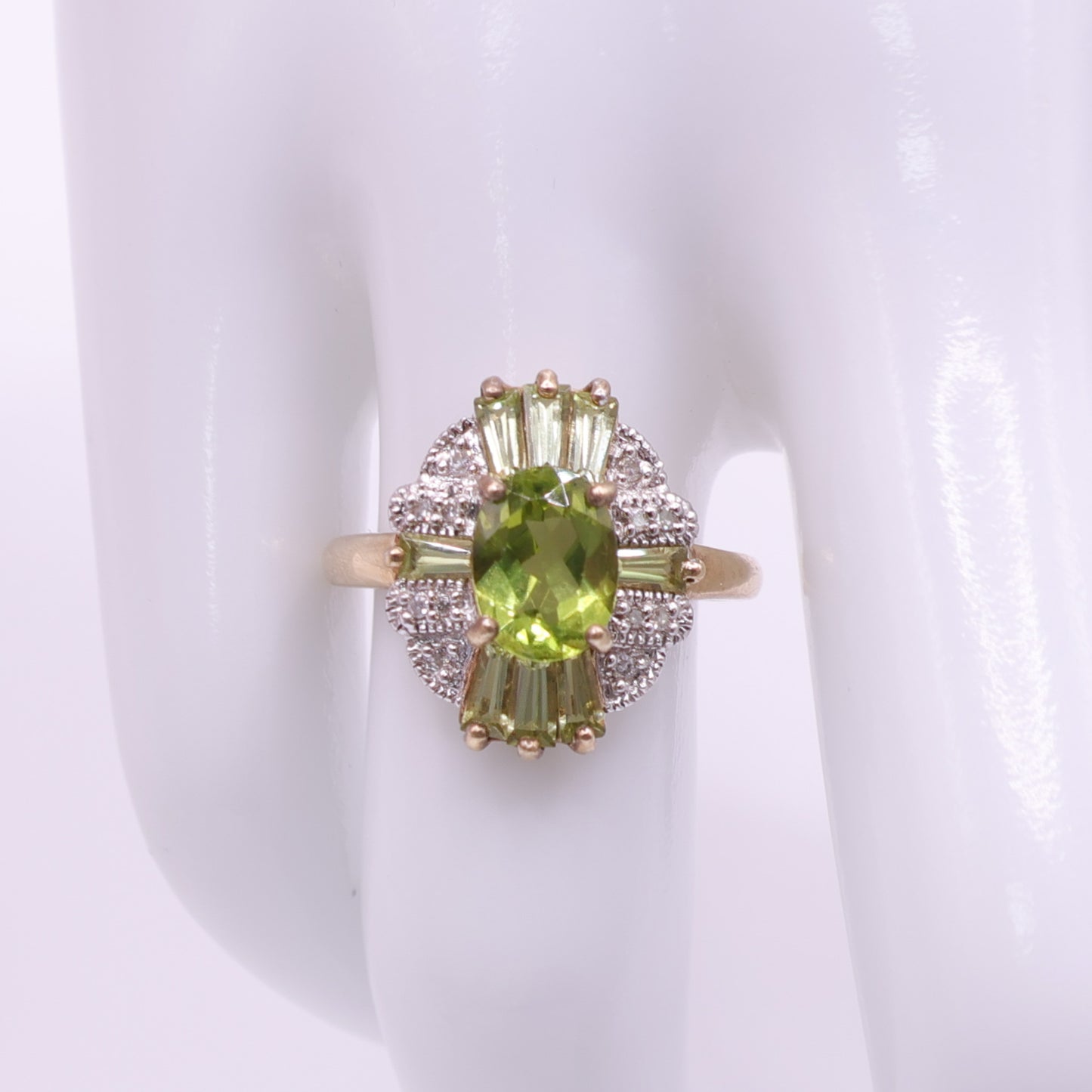Second-Hand 9ct Gold Peridot and Diamond Cluster Ring