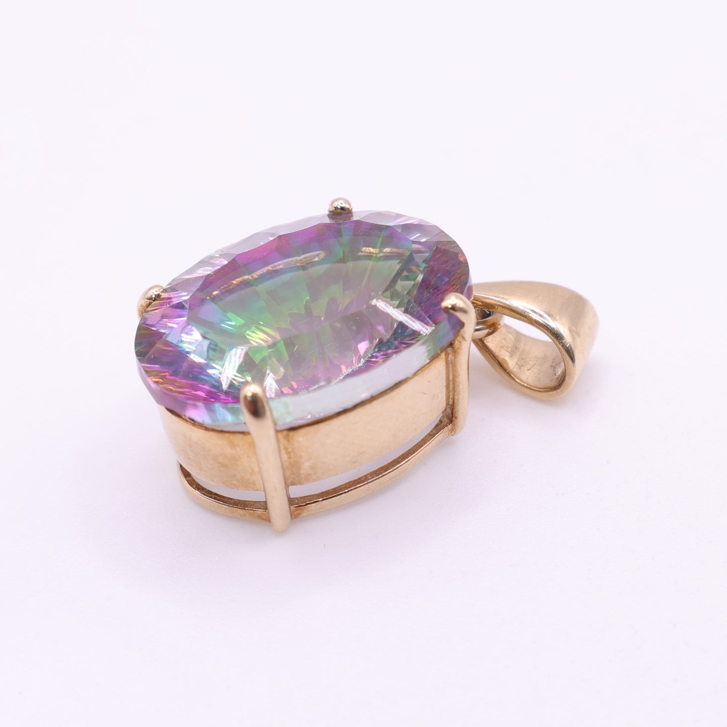 Second-Hand 9ct Yellow Gold Iridescent Oval Gemstone Pendant