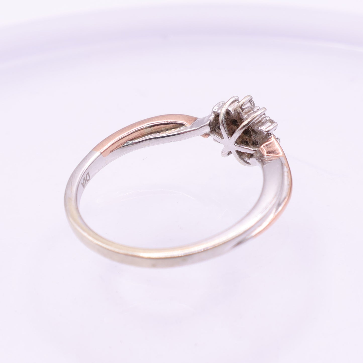 Second Hand 9ct Two Tone Gold Diamond Cluster Ring