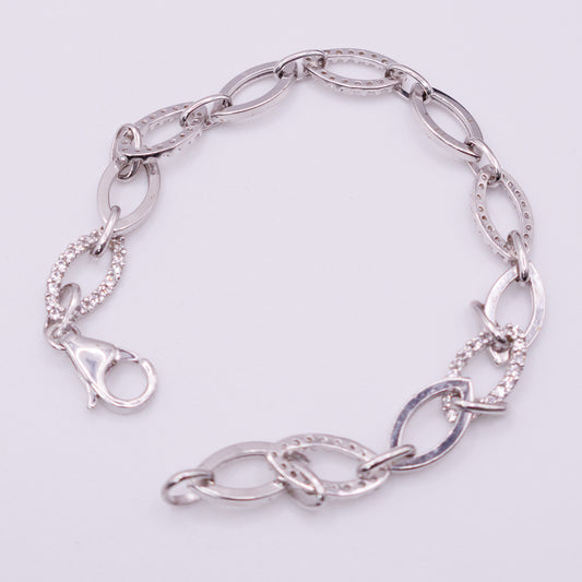 Second Hand 9ct White Gold Oval Link Bracelet with Pavé Set CZ Accents