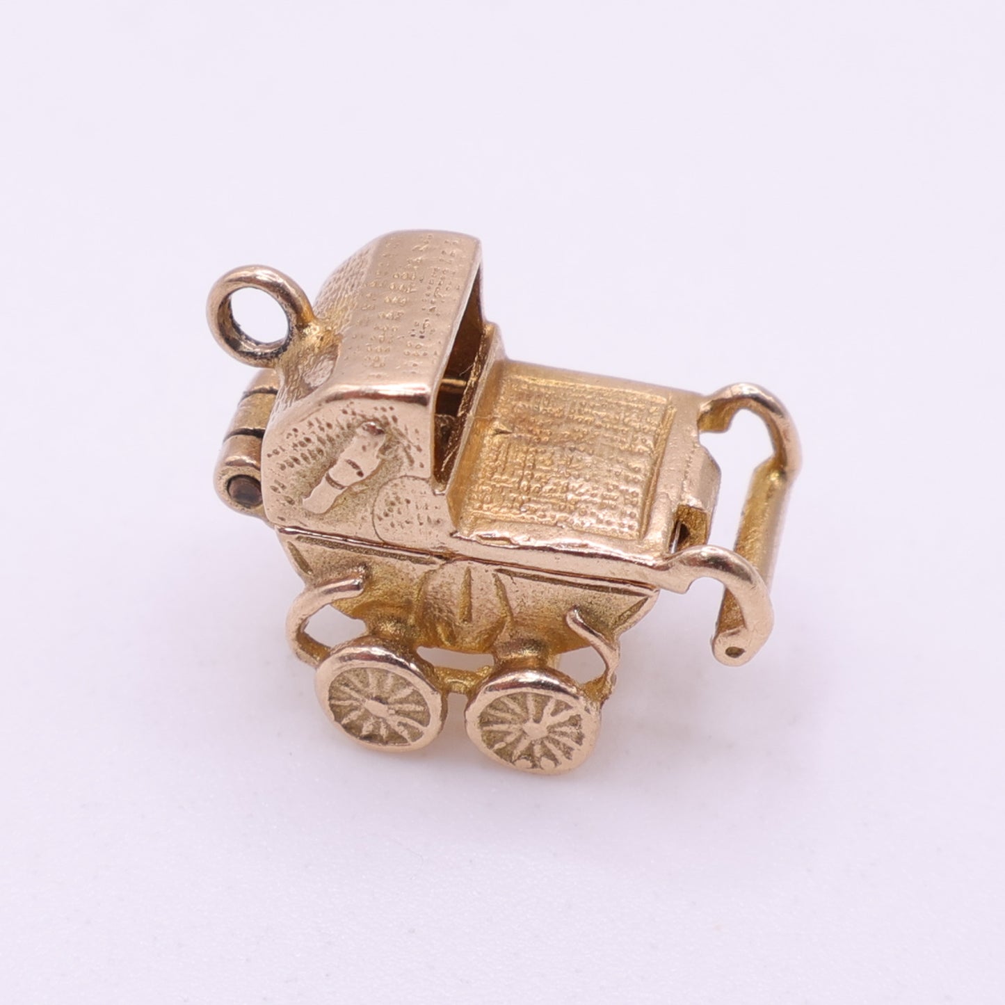 Second Hand 9ct Yellow Gold Opening Pram Charm