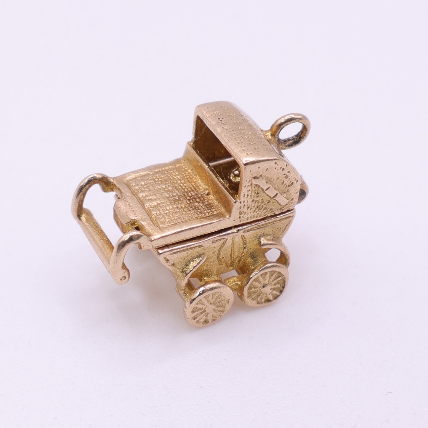 Second Hand 9ct Yellow Gold Opening Pram Charm