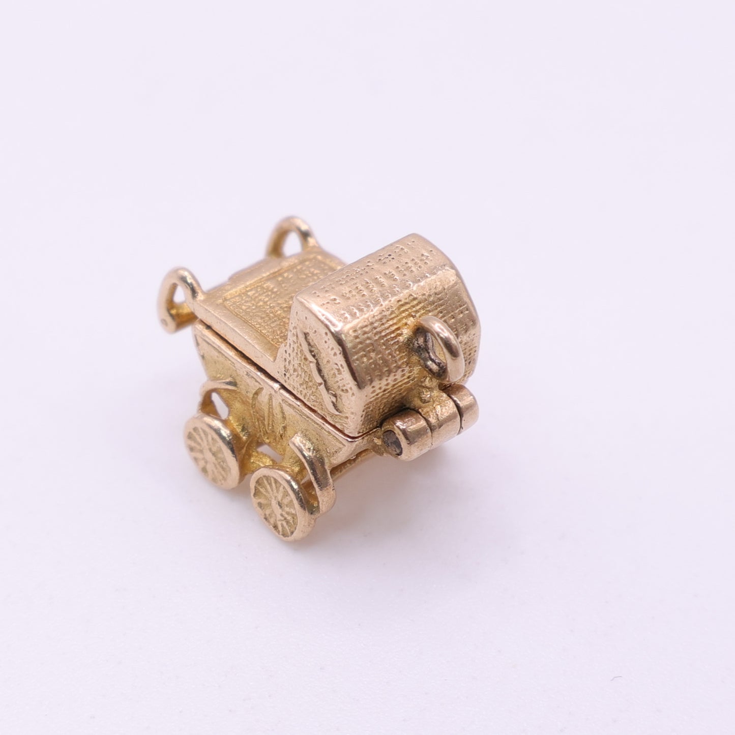 Second Hand 9ct Yellow Gold Opening Pram Charm