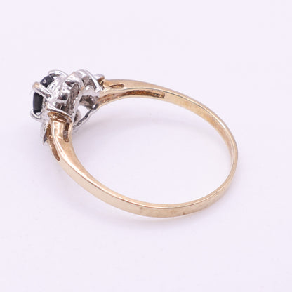 9ct Yellow Gold Sapphire Cluster Ring