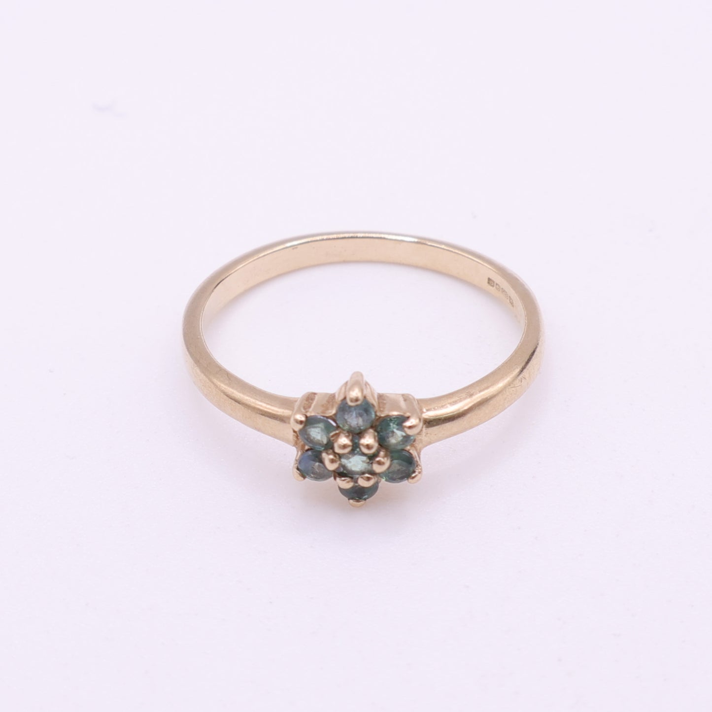 Second-Hand 9ct Yellow Gold Green Stone Cluster Ring