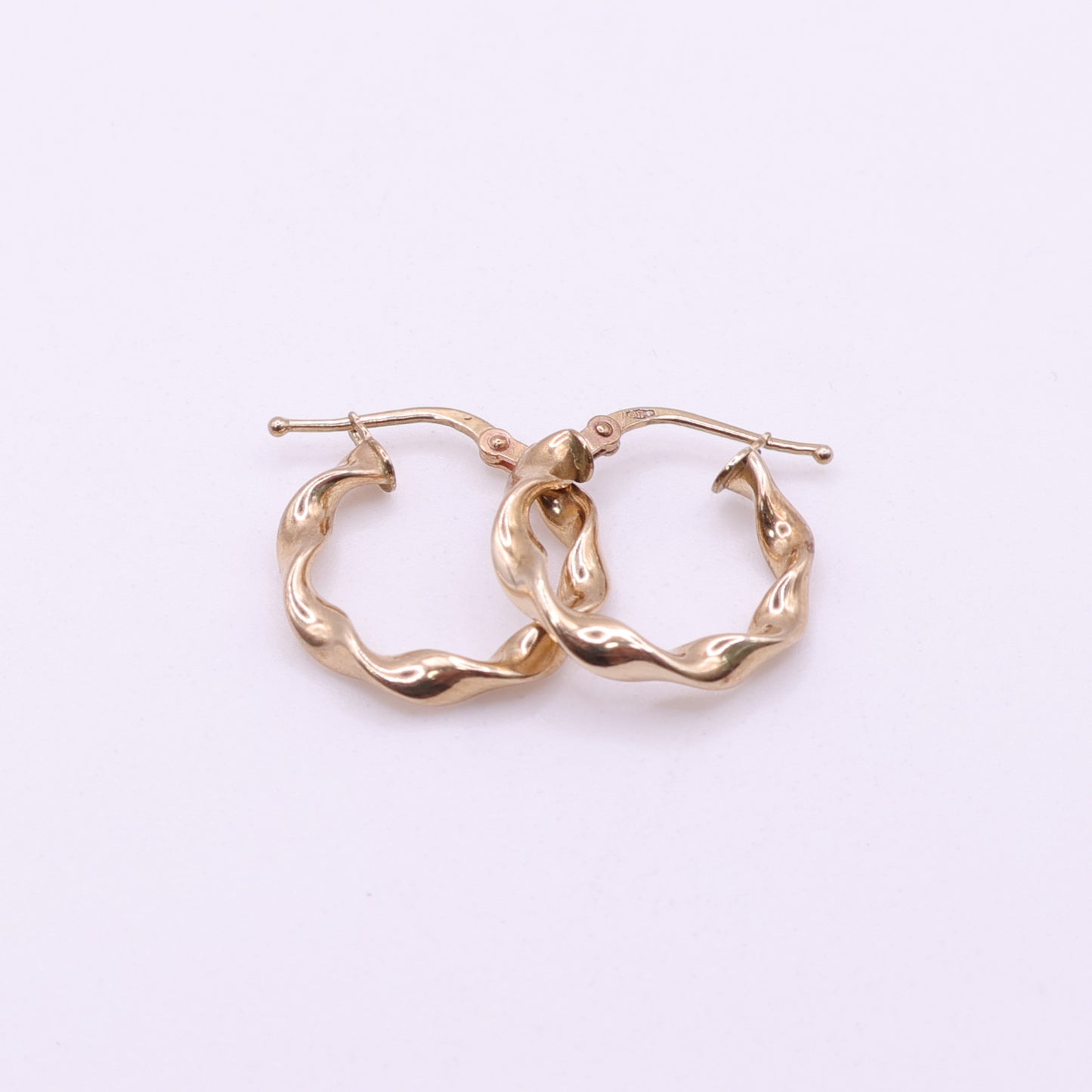 Second Hand 9ct Yellow Gold Sculpted Twist Hoop Earrings