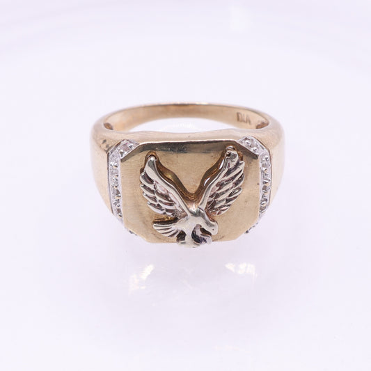 Second Hand 9ct Yellow Gold Eagle Signet Ring with Diamond Shoulders