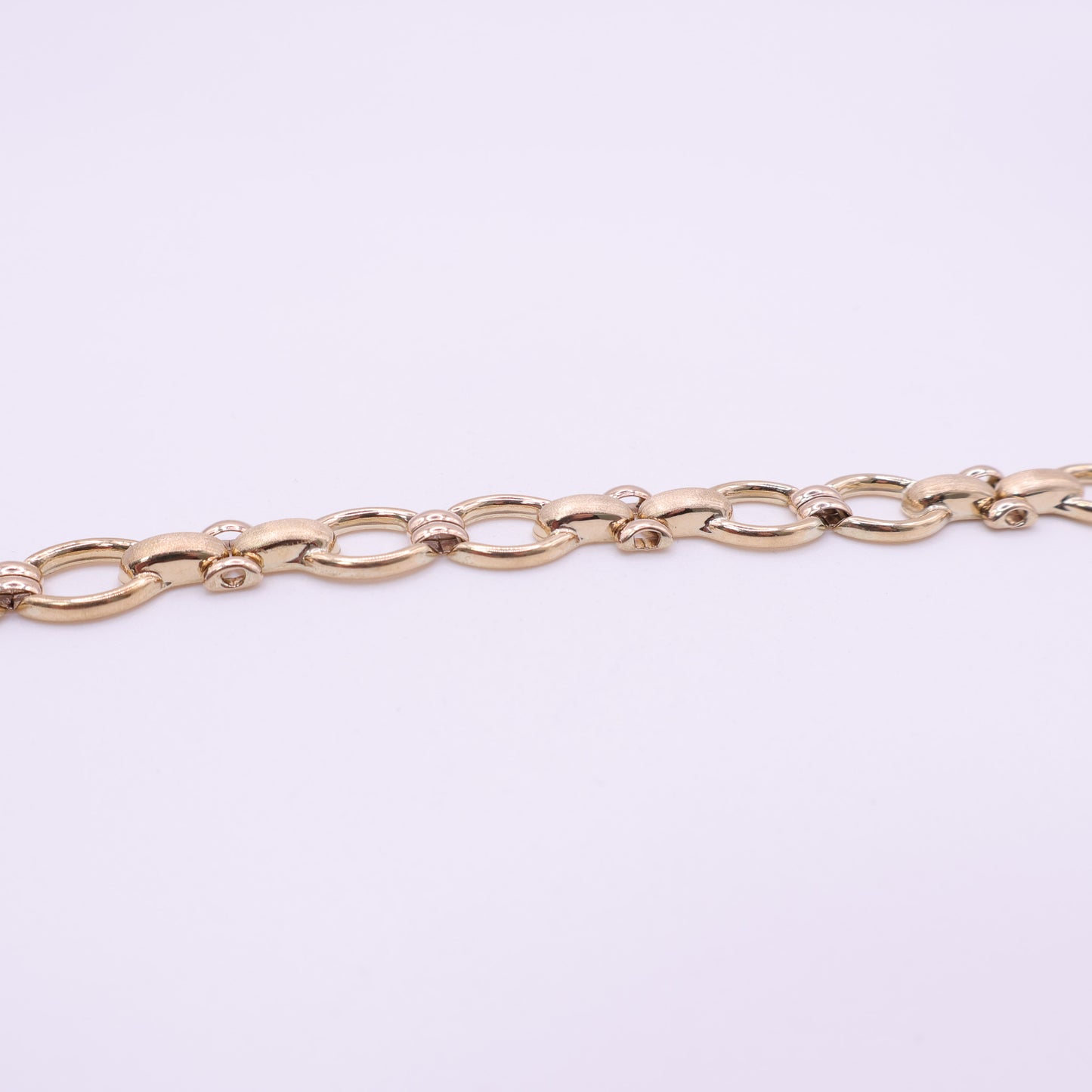 Second Hand 9ct Yellow Gold Fancy Link Bracelet with T-Bar Clasp