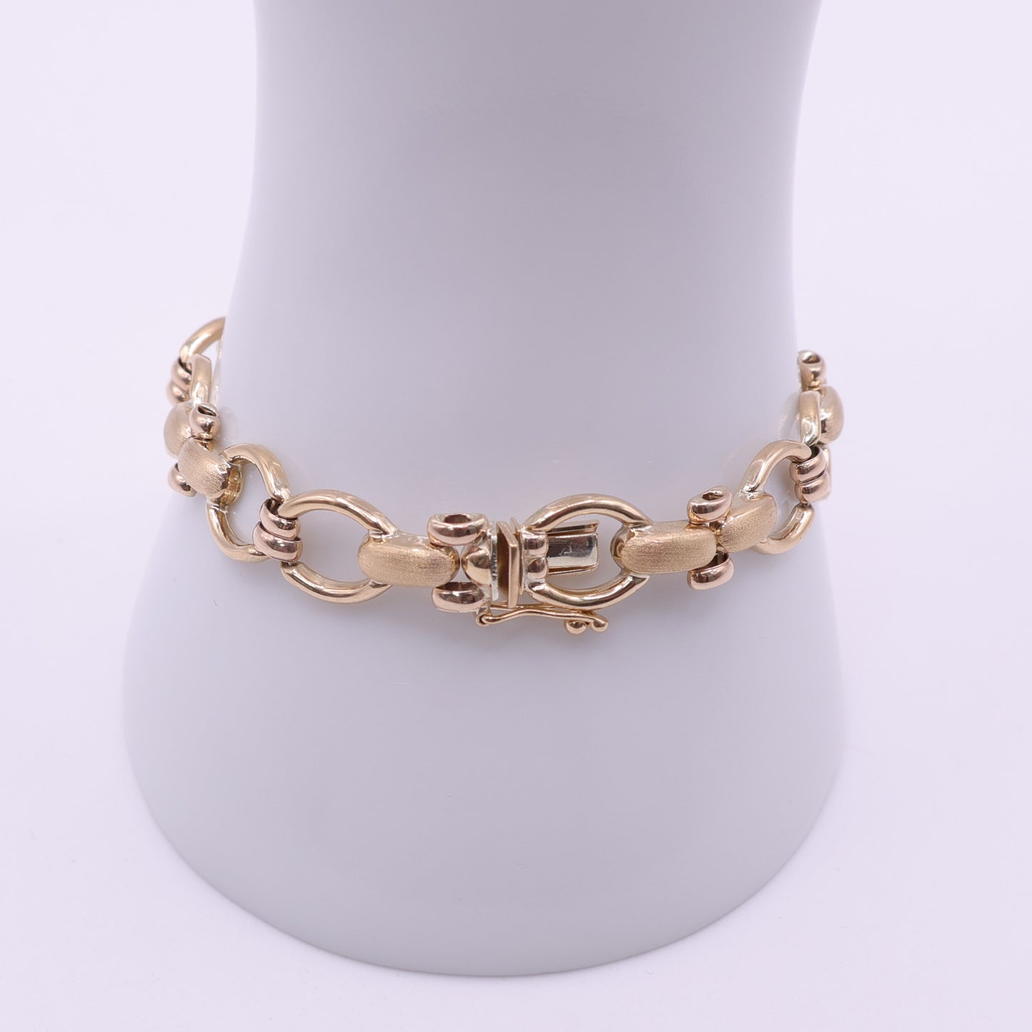 Second Hand 9ct Yellow Gold Fancy Link Bracelet with T-Bar Clasp