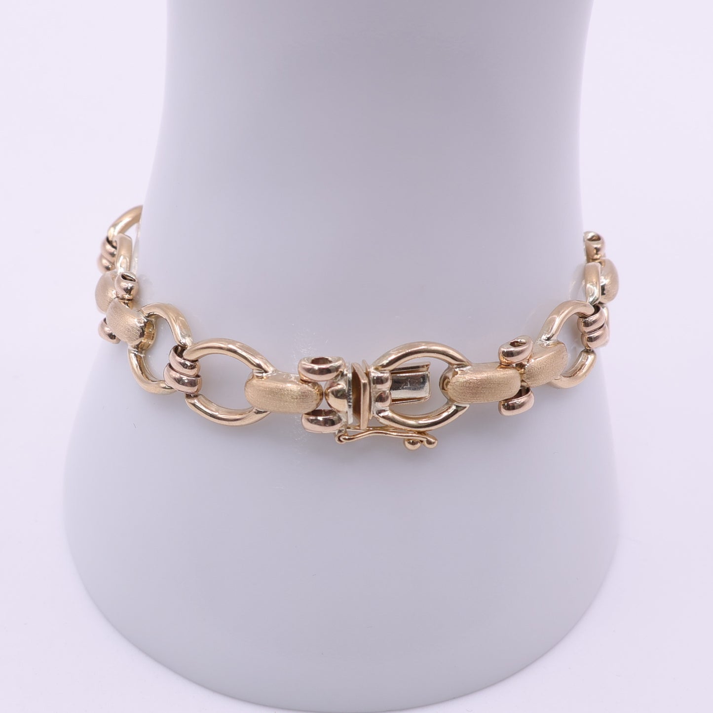 Second Hand 9ct Yellow Gold Fancy Link Bracelet with T-Bar Clasp
