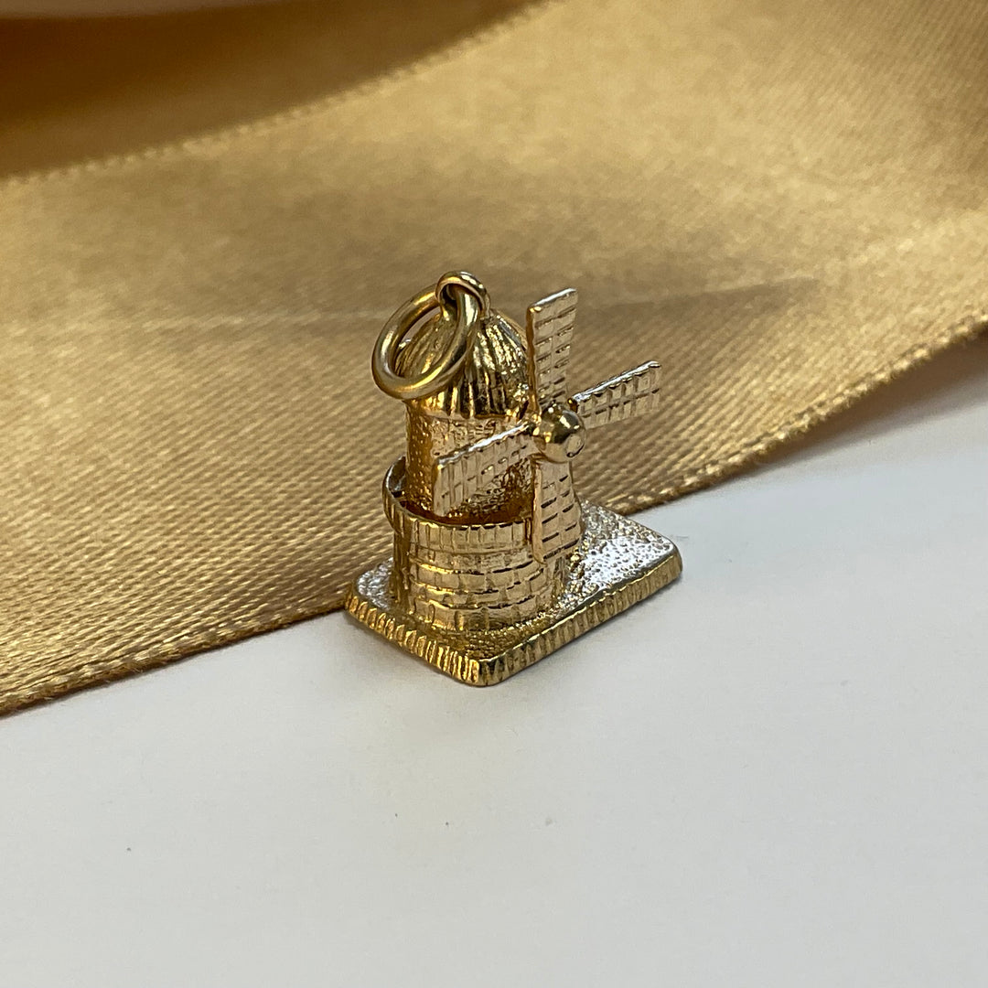 9ct Yellow Gold Windmill Charm