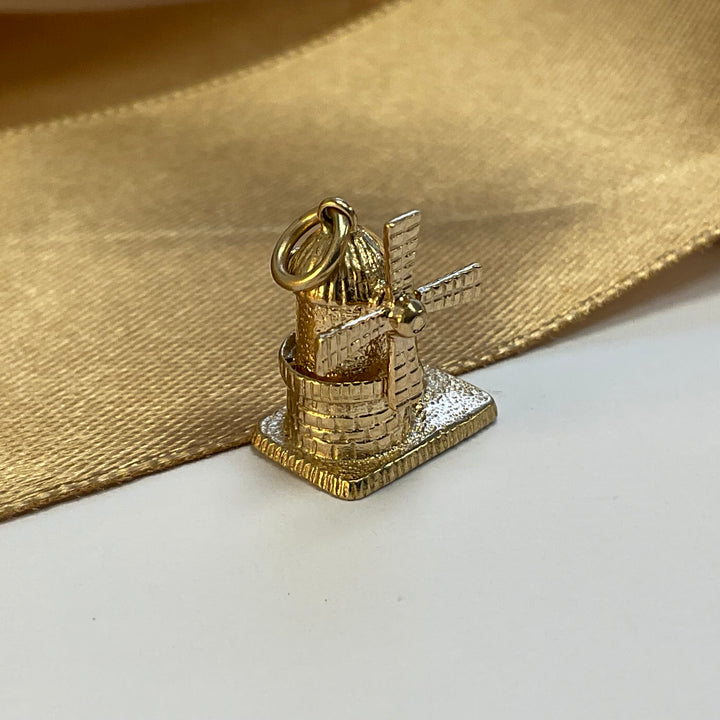 9ct Yellow Gold Windmill Charm