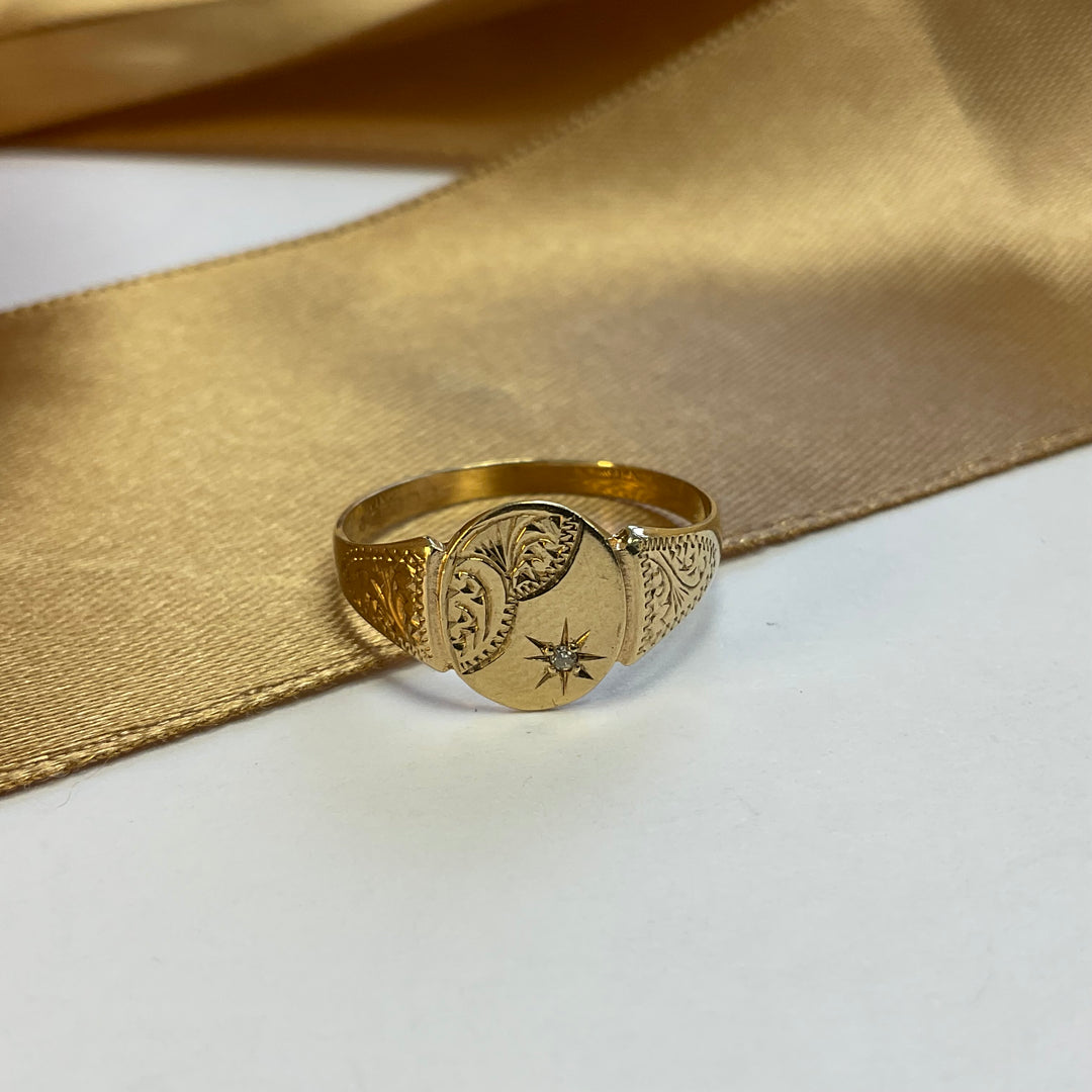 9ct Yellow Gold Starburst Signet RIng