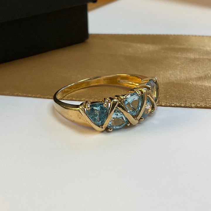 9ct Yellow Gold Blue Topaz Dress Ring