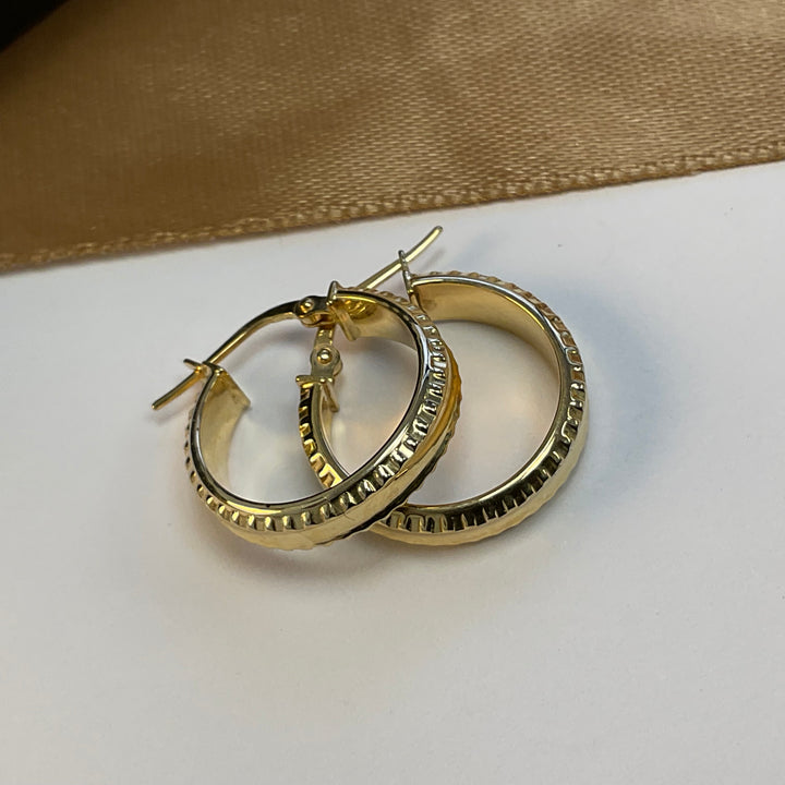 9ct Yellow Gold Ribbed Hoop Earrings