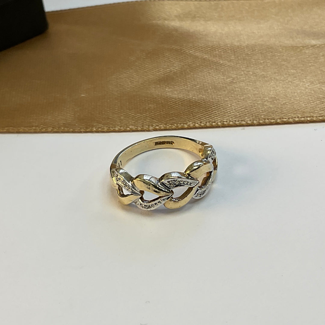 9ct Yellow Gold Diamond Dress Ring