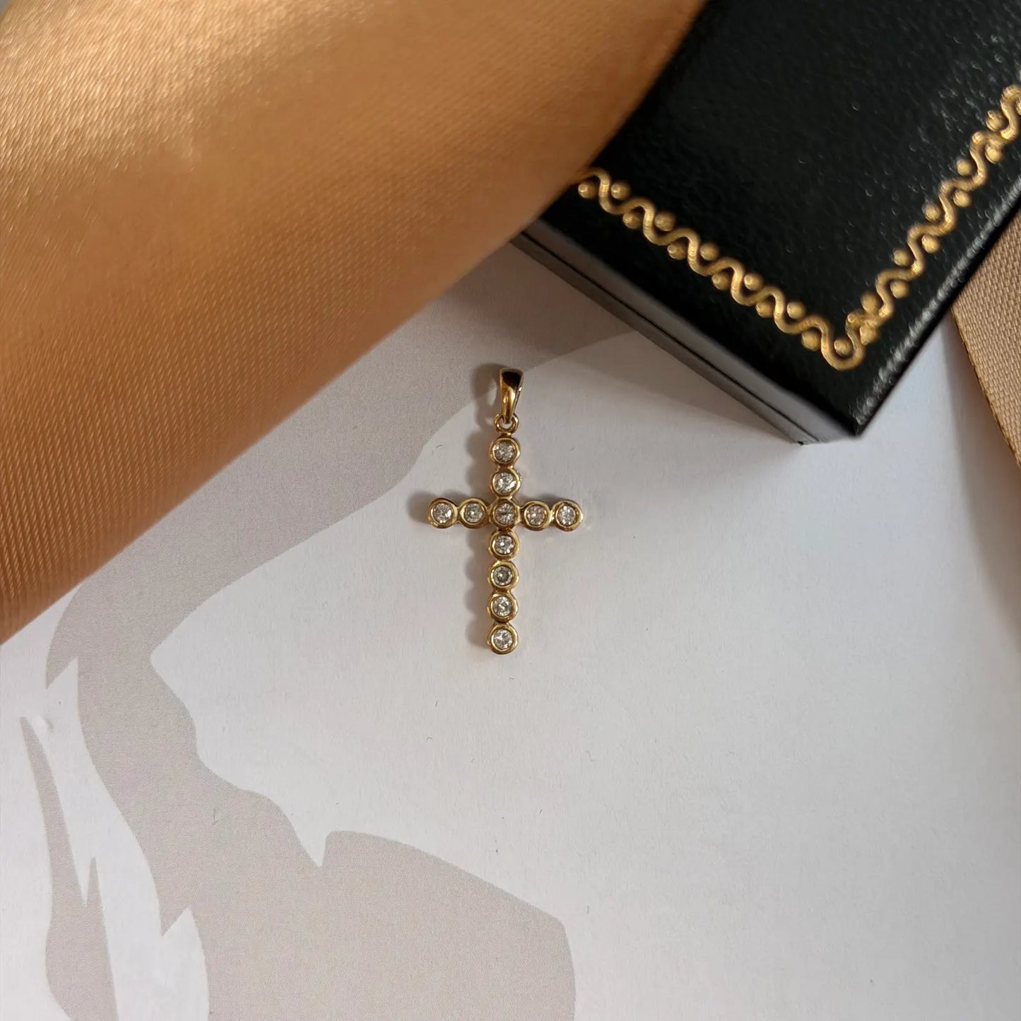9ct Yellow Gold Diamond Cross Pendant 25mm