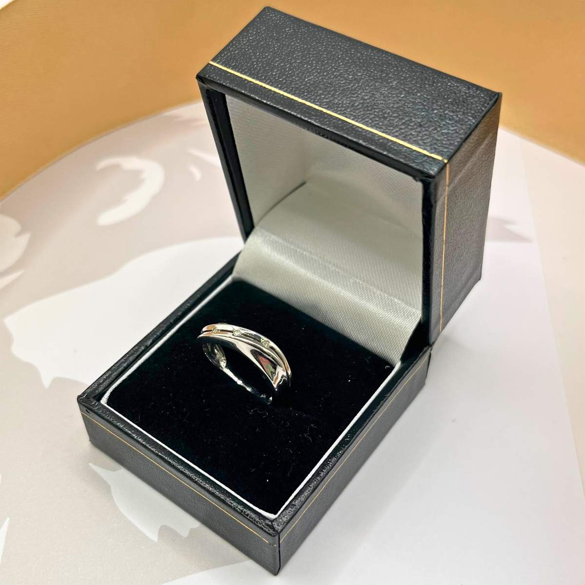 9ct White Gold Three Stone Diamond Twist Ring