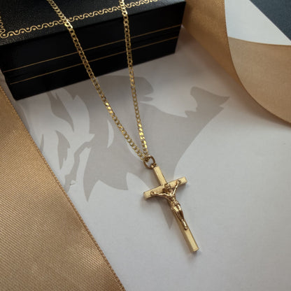 9ct Yellow Gold Crucifix Pendant & Chain - 20 Inch
