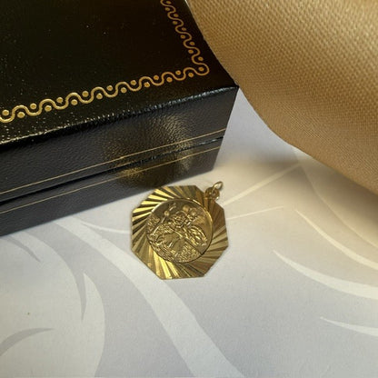 9ct Gold St Christopher Pendant Charm